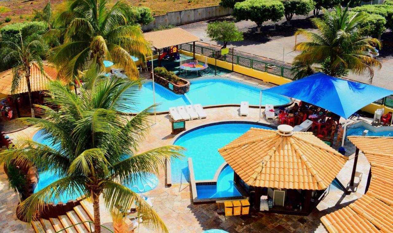 Aparthotel Flat Com Parque Aquatico Caldas Novas Exteriér fotografie